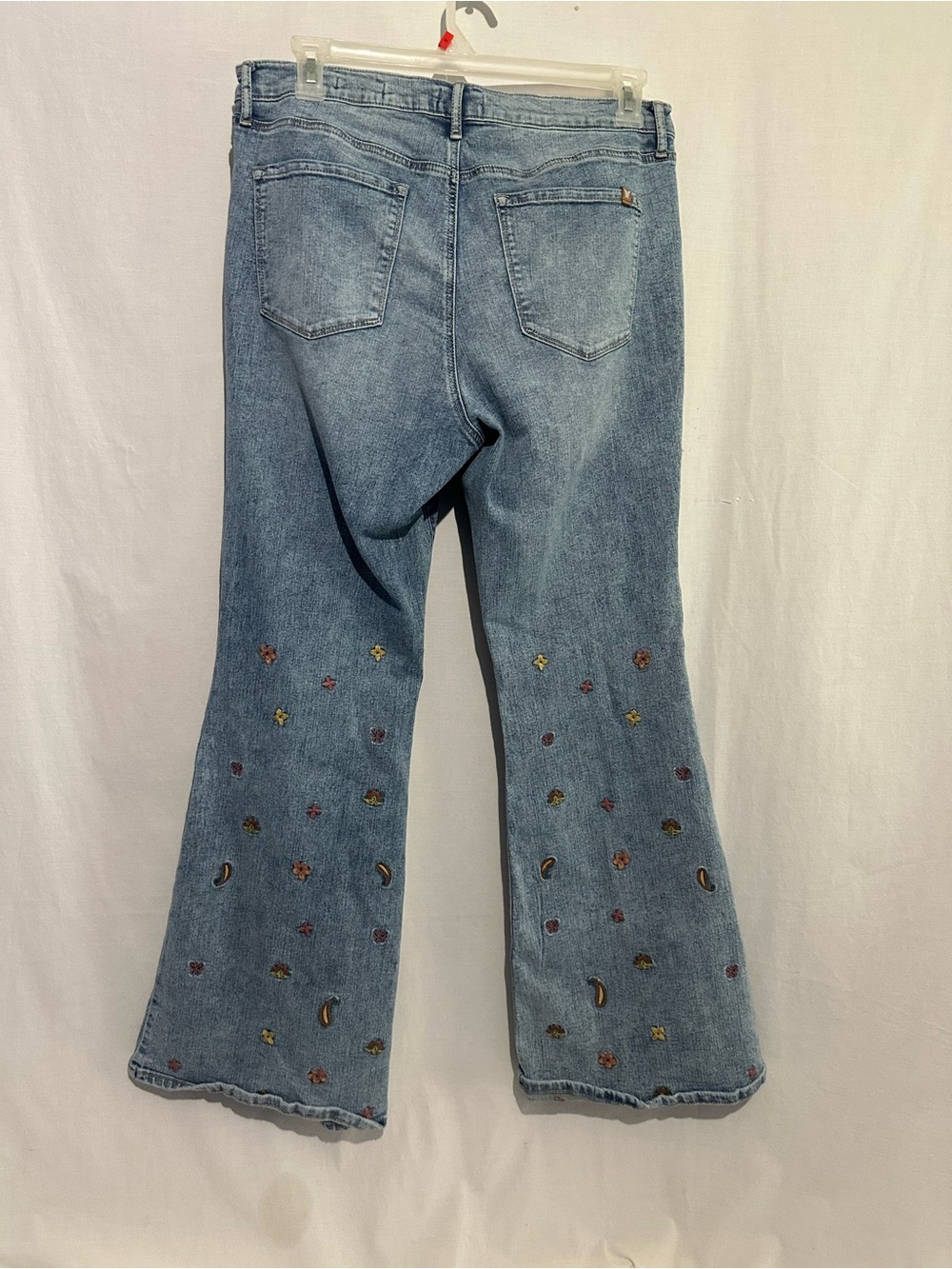 Jessica Simpson Daisy Embroidered Flare Jeans Women's Size 16 Boho Y2K Denim - Picture 2 of 5